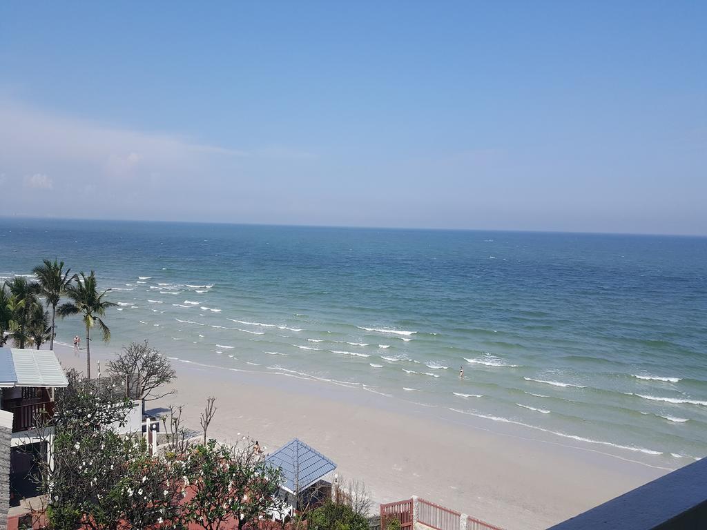 Nern Chalet Beachfront Hotel Хуа Хин Экстерьер фото